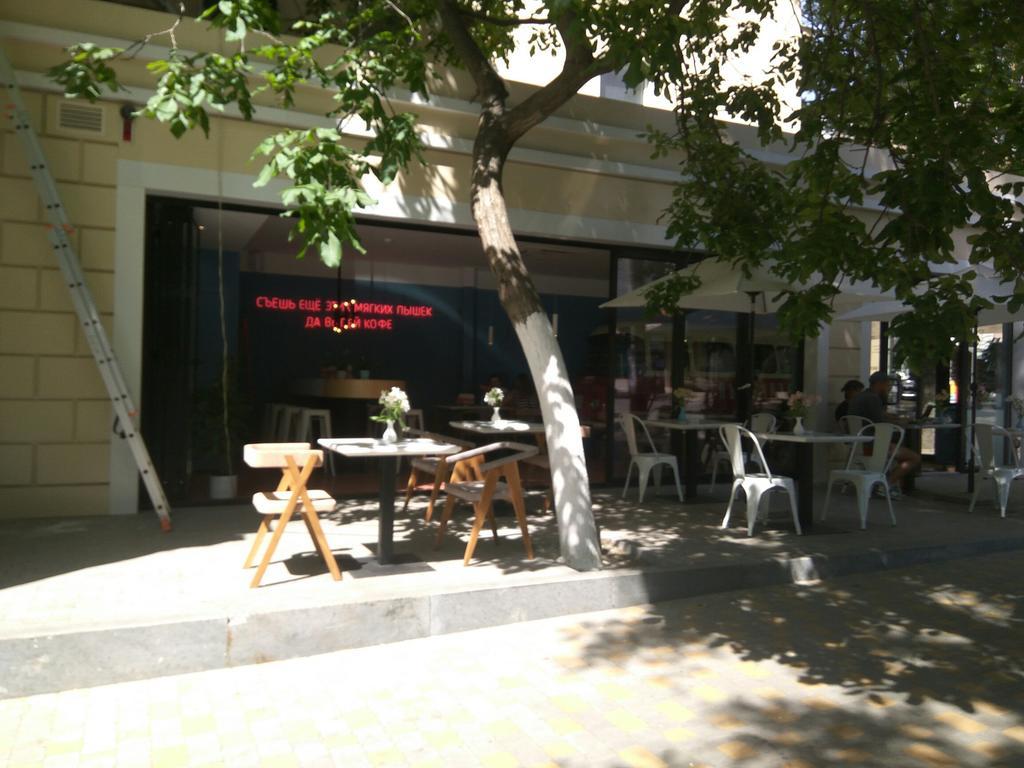Апартаменты Возле Пляжа Ланжерон Odessa Exterior foto